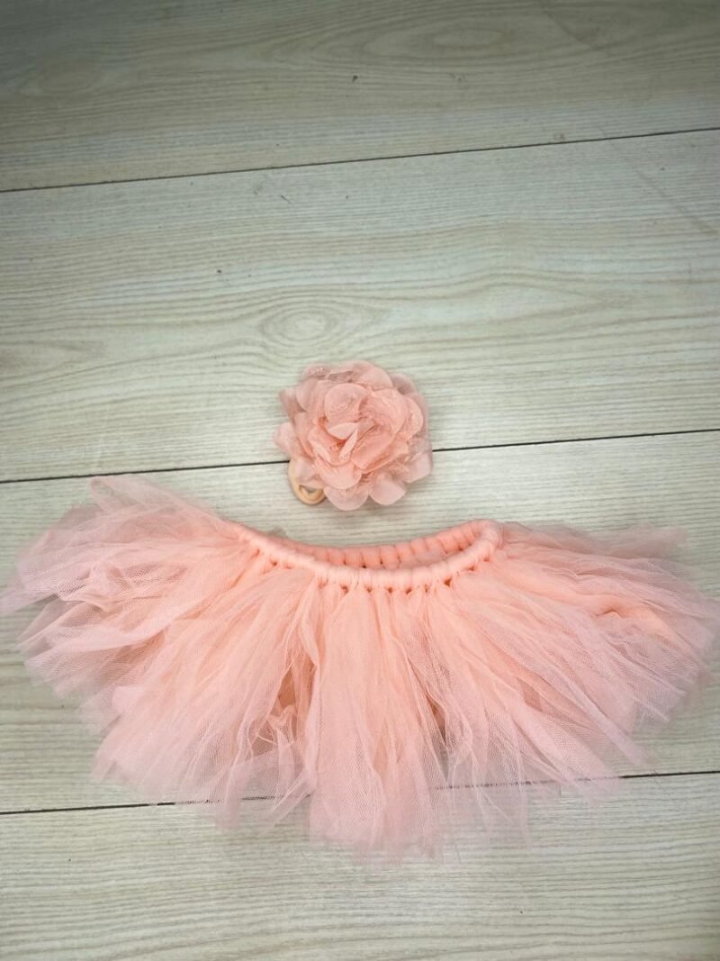 TUTU CON ACCESORIO PARA BEBES RECIEN NACIDAS - Imagen 3