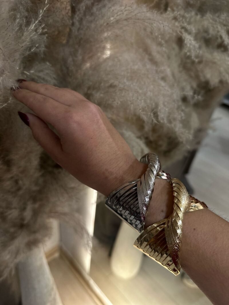 PULSERA DORADA Y PLATEADA
